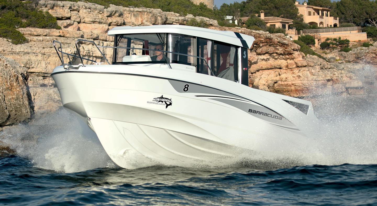 Beneteau Barracuda 8 Exterior